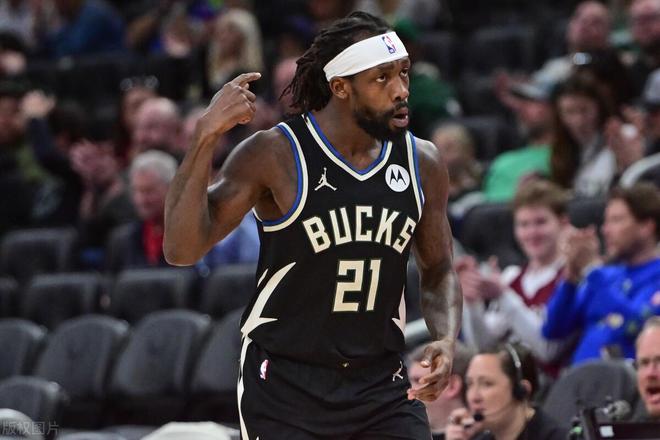 开云权威入口-密尔沃基雄鹿转会期回应争议，志在NBA季后赛名次提升，信心回归，身体对抗强度拉满的简单介绍